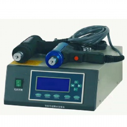 Hand-held ultrasonic spot welder